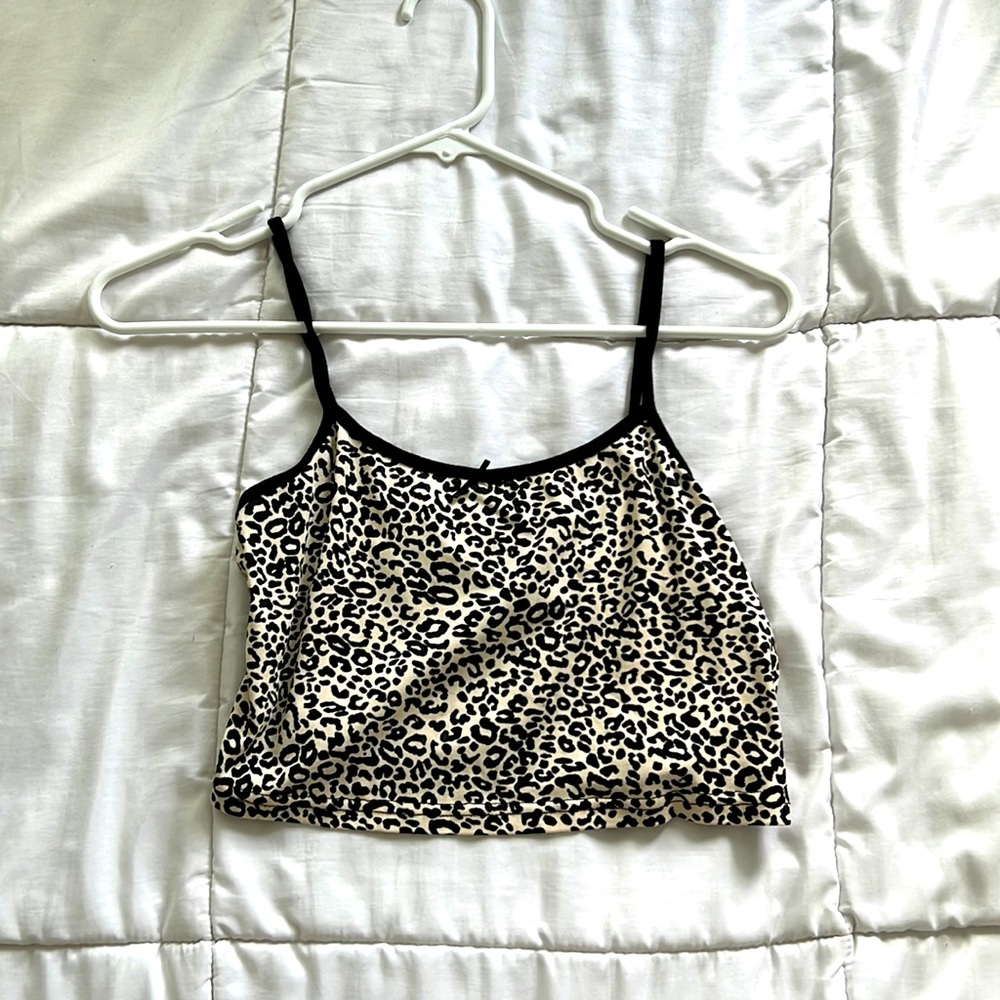 Leopard Cropped Top